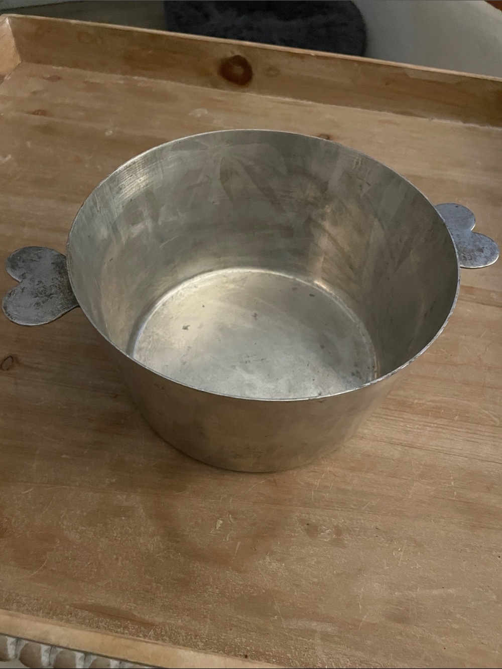 Dehillerin  Silver Metal Pan with Heart Handles